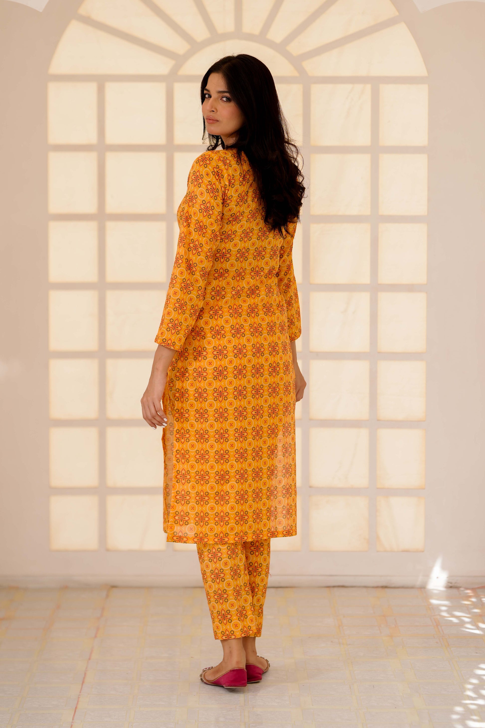 DIGITAL PRINTED LAWN 2 Pcs I MRDP 018