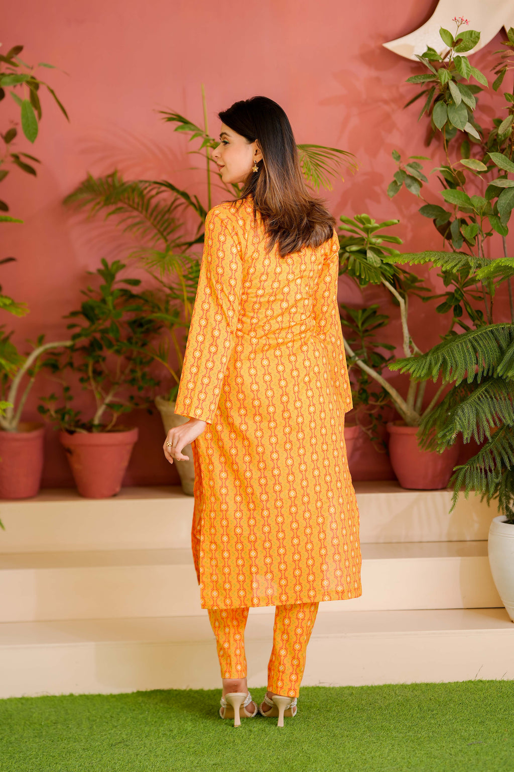 DIGITAL PRINTED LAWN 2 Pcs I MRDP 012