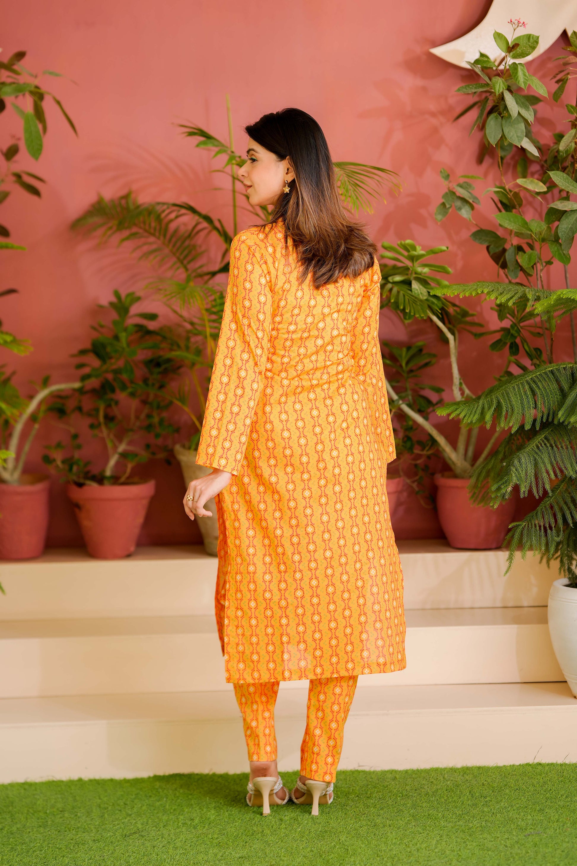 DIGITAL PRINTED LAWN 2 Pcs I MRDP 012